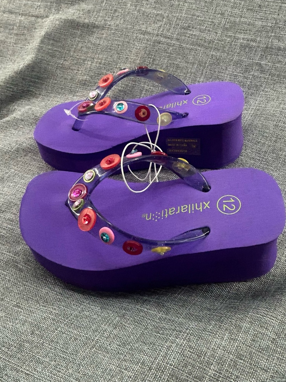 Xhilaration Purple Platform Flip Flops with Multicolor Button Accents - Women